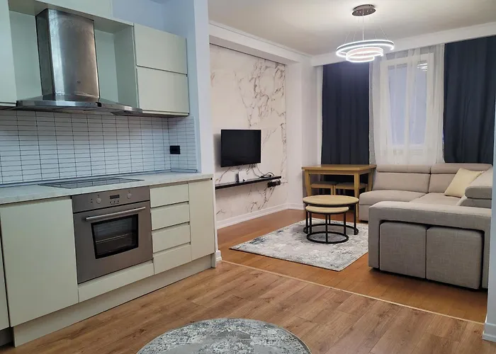 Cozy Apartment Rov